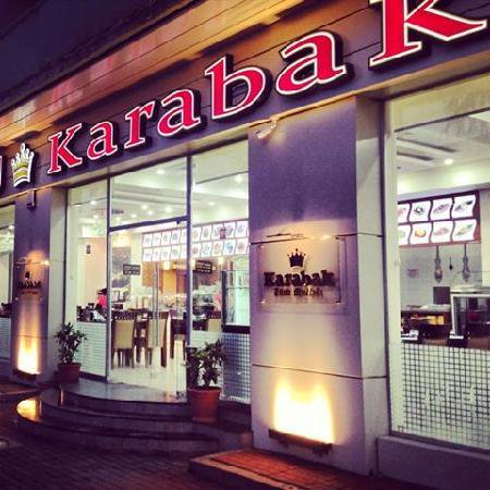 أفضل الأماكن في باتومي جورجيا - مطعم كاراباك karabak