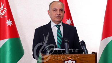 وزير الإعلام في الأردن أمجد العضايلة يعلن رحلة إجلاء من جورجيا تبليسي خلال أغسطس