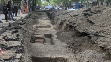 اكتشاف مقابر تعود إلى القرن التاسع عشر أثناء أعمال إعادة التأهيل في شارع تسيريتيلي في العاصمة تبليسي 1