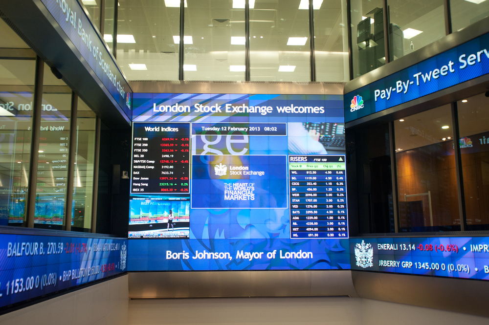 Shutter Stock/ أرباح جيدة تحققها السندات المالية الحكومية الجورجية في بورصة لندن